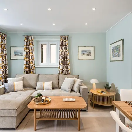 Apartment Gangadis Luxury House 1