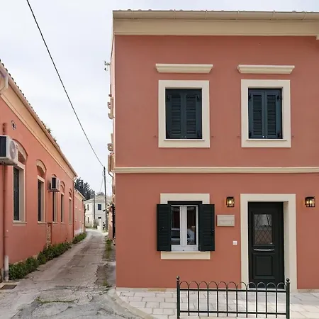 Gangadis Luxury House 1 *